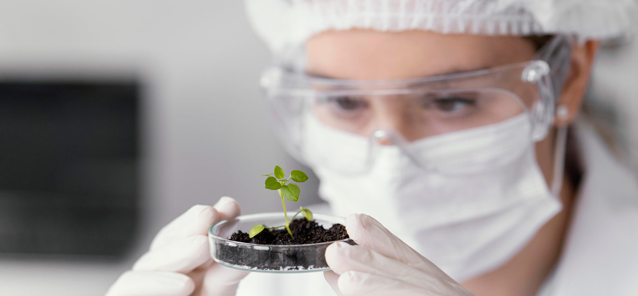 Jovenes que participan en biotecnología en Puerto Gaitán Meta, Colombia